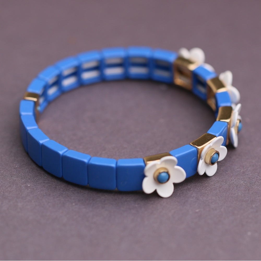 Roxanne Assoulin Flower Bracelet - Picture 2 of 4